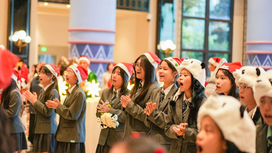 Children's Voices Light Up Christmas Eve - Ceremony